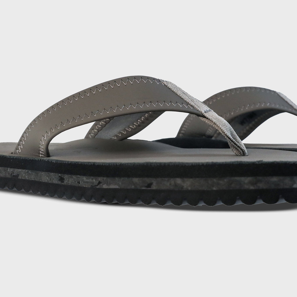 The Seagrove Flip Flop – Nightfall | Leather Beach Flip Flop with Arch Support